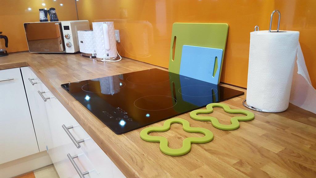 Liverpool Gidlow House Sleeps 8 - Infinity Apartments 4* Liverpool